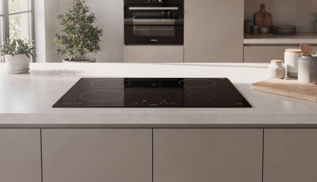 Entretien des plaques de cuisson : astuces pour une efficacité énergétique