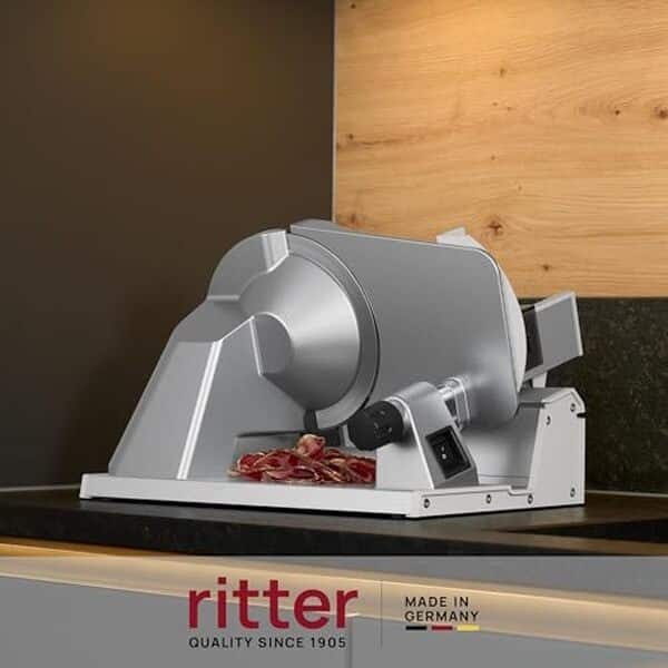 Découvrez notre test complet de la trancheuse à jambon ritter tondo 13, où le métal et la performance se rencontrent pour une expérience de découpe exceptionnelle.