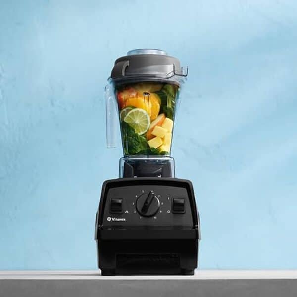 Découvrez notre test détaillé du Vitamix E310 Explorian : puissance, qualité et performances du meilleur blender pour smoothies et préparations culinaires.